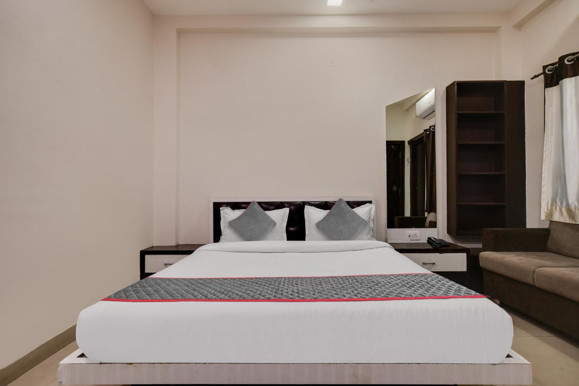 Townhouse Prime Stay Indore Ngoại thất bức ảnh